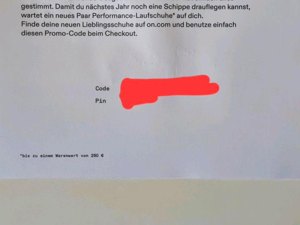 Geschenkgutschein ON Running 250 Euro € Laufschuhe Online Code in Leipzig