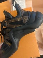 Louis Vuitton Hadern - Blumenau Vorschau