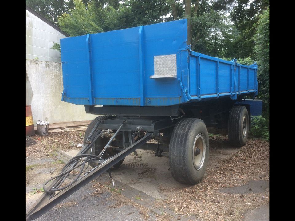 Oldtimer LKW Kippanhänger Blumhardt 16 To. Bj.´72 in Herten