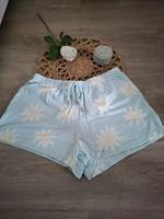 Primark kurz Hose hellblau mit Blumenmuster gr. xs Mülheim - Köln Holweide Vorschau