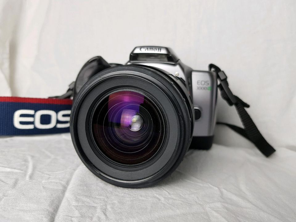 Canon EOS 3000V | Rebel K2 Spiegelreflexkamera in Monschau