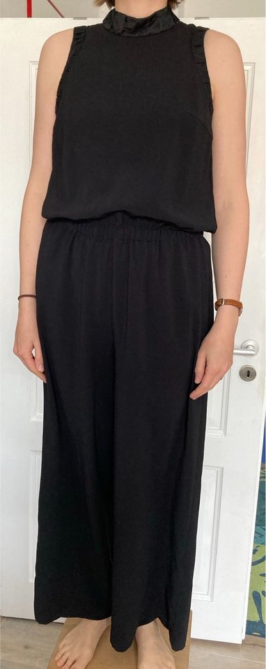 Eleganter Jumpsuit / Abendmode / neu in Dresden