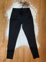 Guess Leggings in schwarz, mit Cordelzug/Schnürung  in S Berlin - Neukölln Vorschau