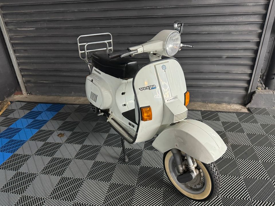 VESPA PK 80 in Duisburg