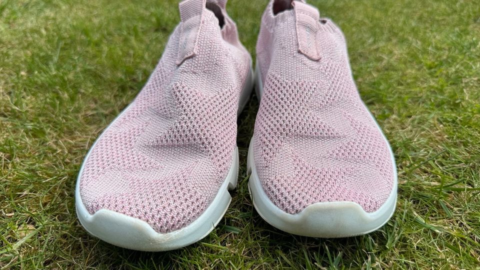 Geox Kinder Mädchen  Schuhe Sommer 35 pink Sockenschuhe in Lehrte