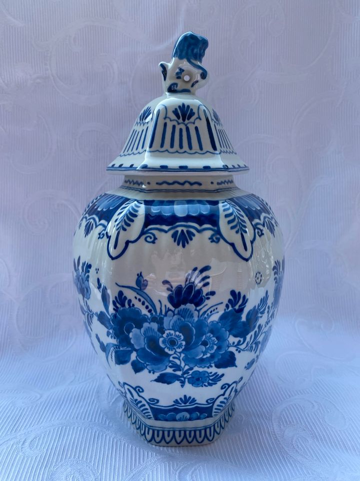 Vase mit Deckel Original Royal Delft mit Zertifikat. in Bottrop
