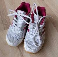 Adidas Schuhe Größe 30 eco Ortholite neuwertig Hallenschuhe Nordrhein-Westfalen - Recklinghausen Vorschau