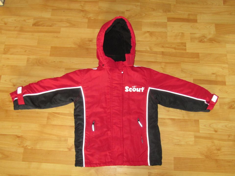 Scout Winterjacke / Skijacke / Schneejacke Größe 122 in Bergneustadt