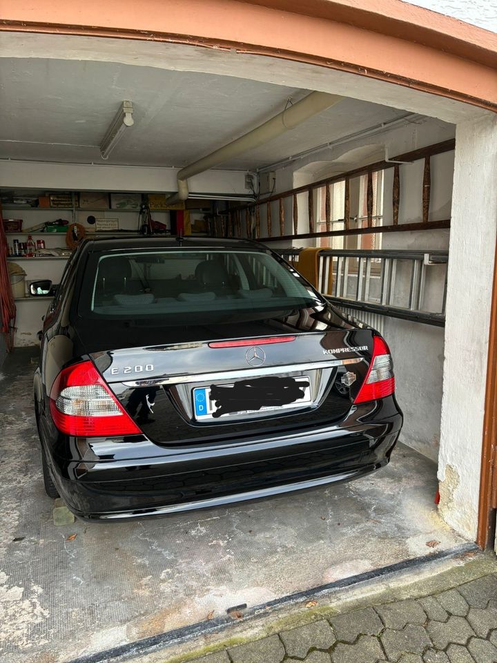 Mercedes 200 Kompressor Bj 2006 (W211) in Lennestadt