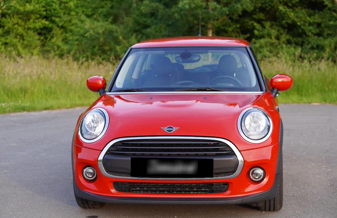 Abbildung des Autos Mini One in Rot