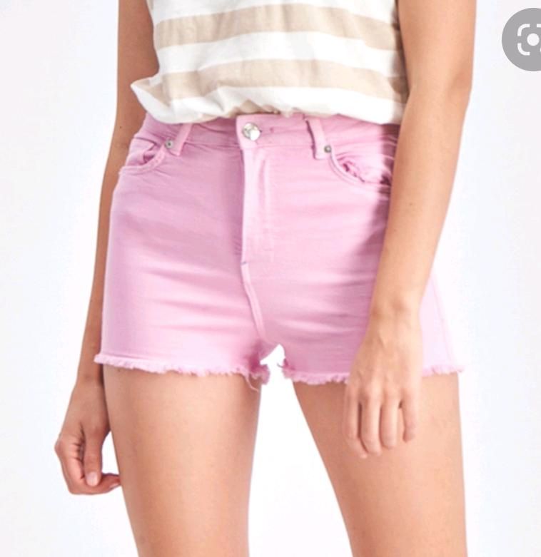 Bershka Mädchen Shorts rosa pink gr. 134-140 in Hamburg