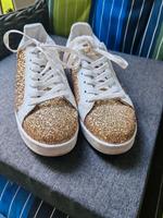 sportschuhe Glitzermuster, Größe 41 Baden-Württemberg - Staufen im Breisgau Vorschau