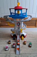 Große Paw Patrol Station mit 8 passenden Figuren Sachsen - Borna Vorschau