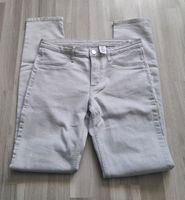 Mädchen Jeans Skinny Fit & Denim Hose von H&M Gr.170 Neu Nordrhein-Westfalen - Wesel Vorschau