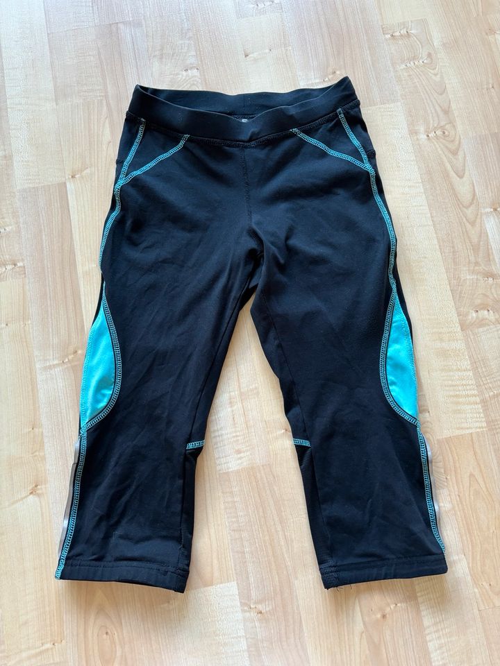 3/4 Sporthose Damen von Tchibo / Gr. 34 / schwarz in Ratingen