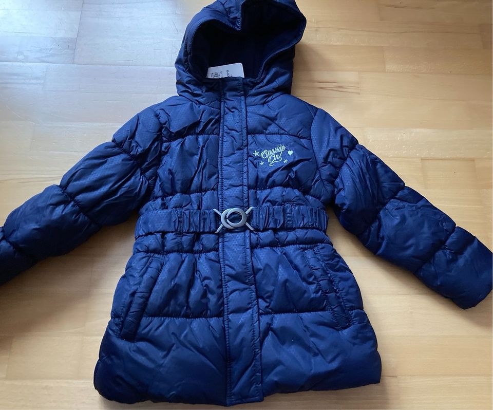 Neu! Mit Etikett! Mädchen Winterjacke gefüttert Dunkelblau Gr 110 in Bad Bederkesa