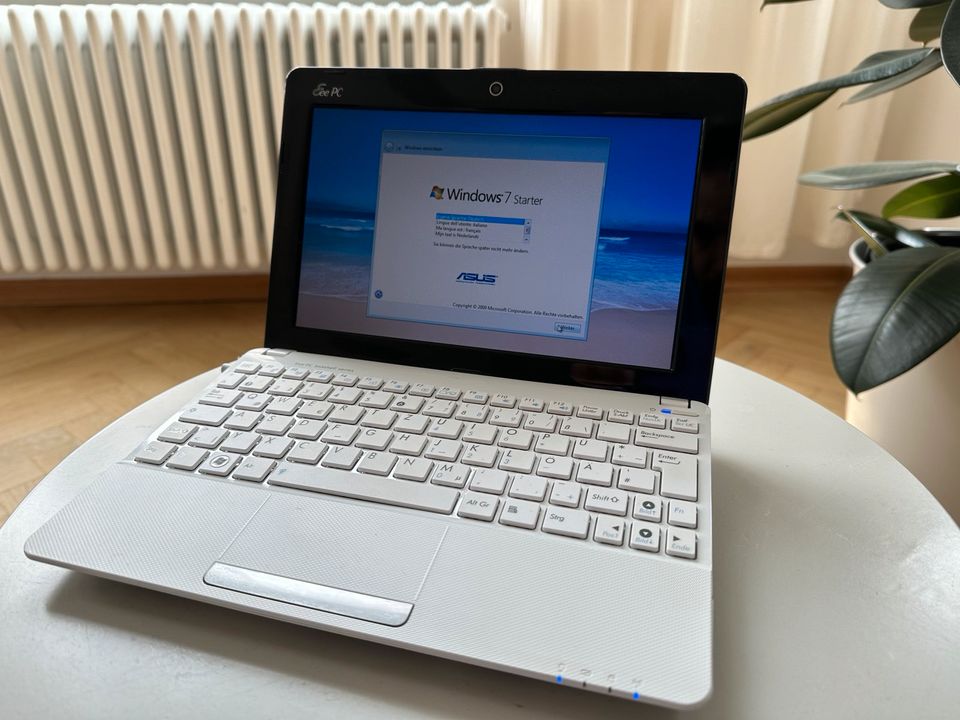 Asus Eee PC 1101cx Seashell series Notebook in Leipzig