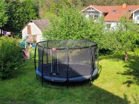 BERG Champion Regular 430 Black Trampolin + BERG Abdeckplane Hessen - Weilrod  Vorschau