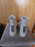 Steve Madden Plateaustiefelette gr.39 NEU Nordrhein-Westfalen - Oberhausen Vorschau