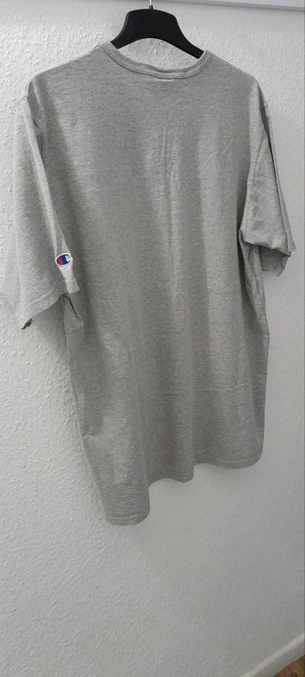 Champion T-Shirt 2XL in Petersberg