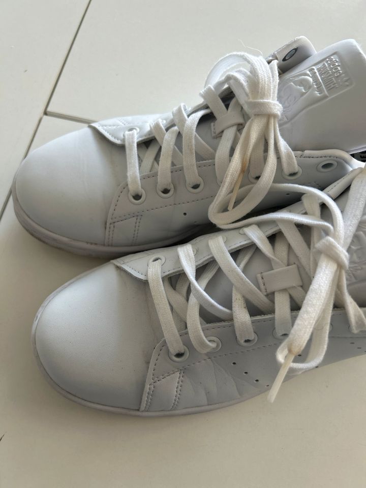 Adidas Stan Smith Damen Sneaker weiß Gr. 42 2/3 in Meßstetten