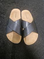 Sandalen Schlappen Gr. 38 wie neu Nordrhein-Westfalen - Paderborn Vorschau