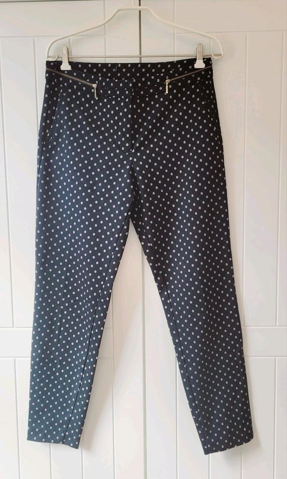 Chino-Hose, slimfit, Gr. 36 (Damen) in Uetze