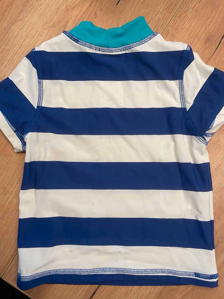 Mini Boden UV T-Shirt Badeshirt Gr. 98 (92) *1.Hand* in Bünde