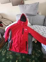Norrh Face softshell Jacke in Rot windstopp Berlin - Marzahn Vorschau
