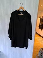Damenbluse lang gr.XL H+M boho Hippie Polyester schwarz Nordrhein-Westfalen - Hückelhoven Vorschau