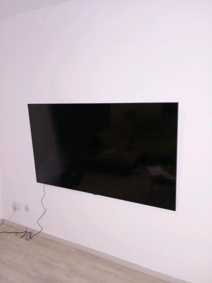 Samsung smart TV 75 Zoll in Zwickau