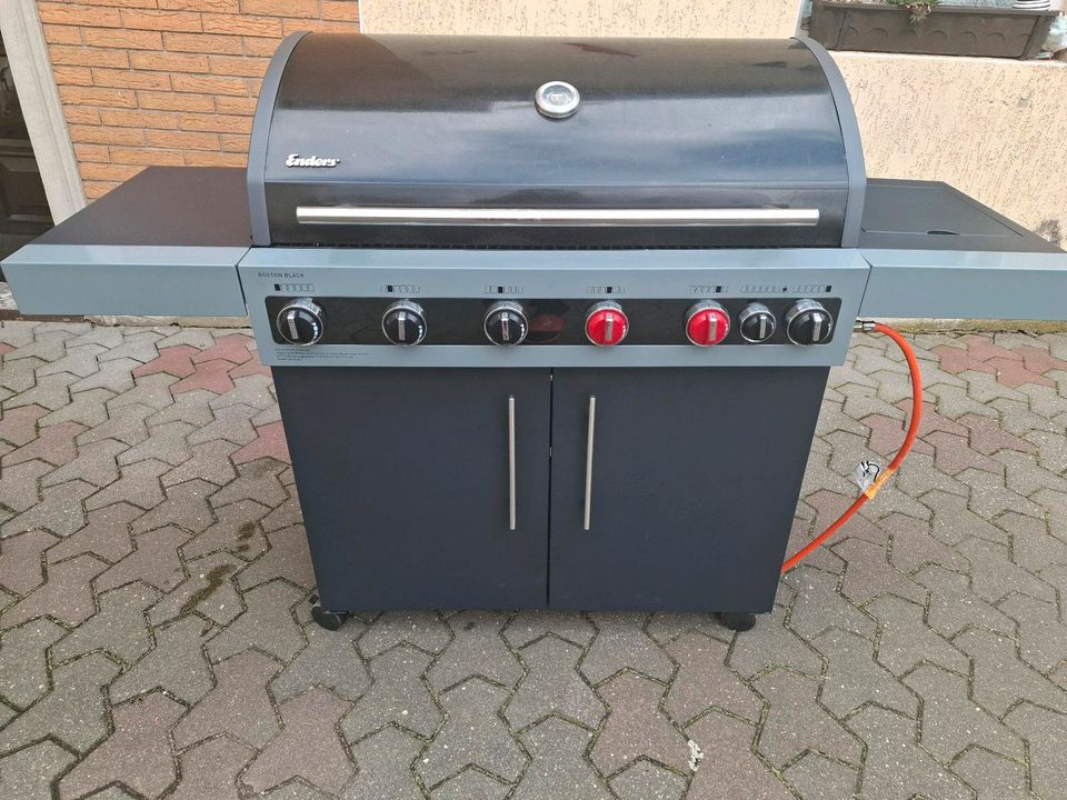 Enders Boston Black 6KR Turbo Gasgrill 6 Brenner, Seitenkocher in Belgern