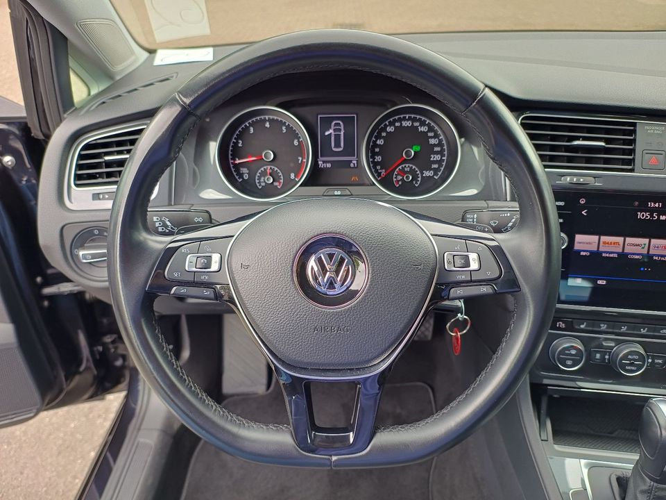 Volkswagen Golf VII Variant Comfortline DSG Sthz Navi LED in Oldenburg