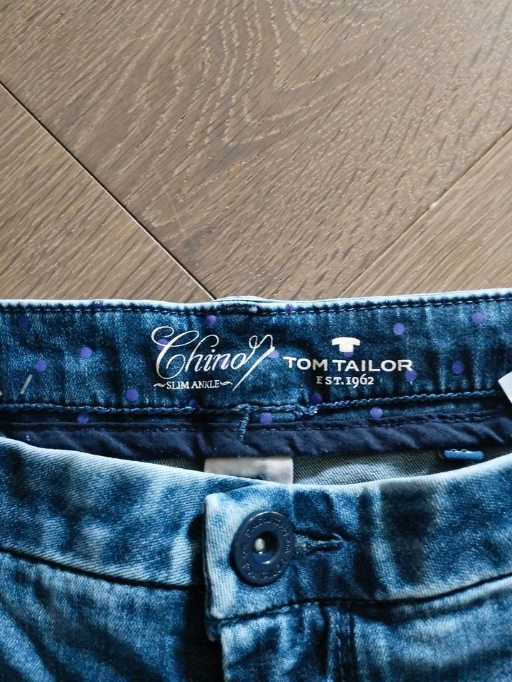 Jeans "Chino" Tom Tailor Gr. 30 in Kirchseeon