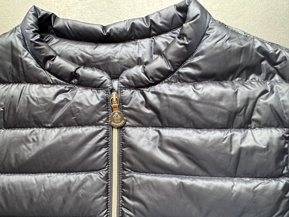 Moncler Übergangsjacke Jacke  Ambrine 12 Y cm 152 Wie neu in München