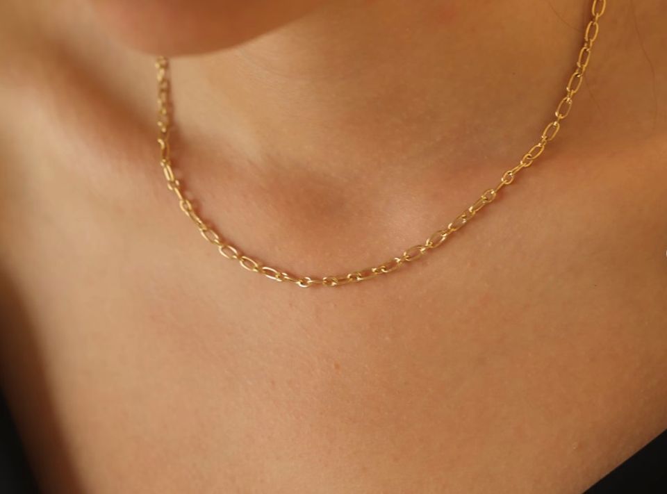 Goldene Halskette minimalistische zarte Goldkette aus Edelstahl in Hürth