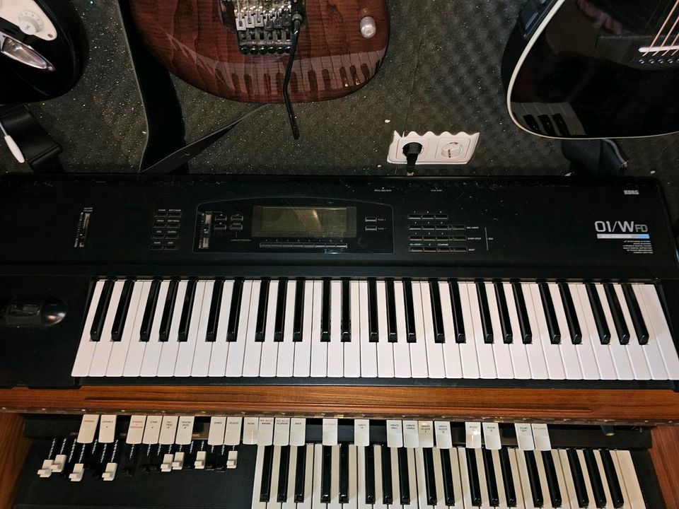 Kork 01 W Keyboard in Rheinau