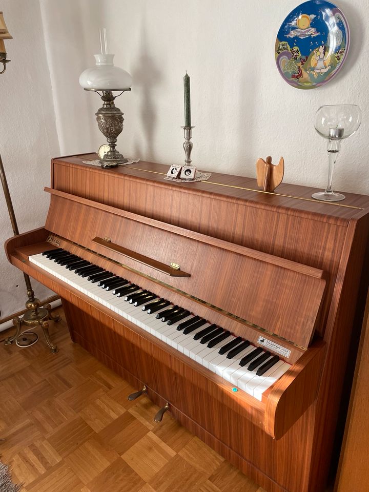 Klavier zu verkaufen in Bad Harzburg