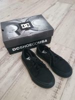 Sneaker Turnschuhe Skaterschuhe DC Shoes Gr 32 Niedersachsen - Peine Vorschau