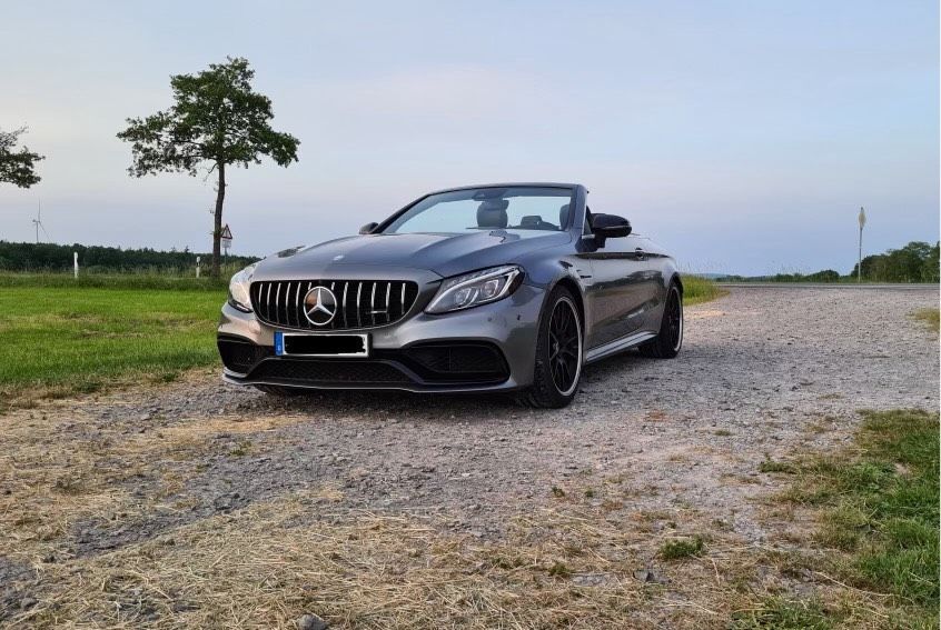 Mercedes Benz C63s Cabrio Driver‘s Package in Bad König