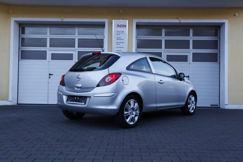 Opel Corsa D Edition * Tempomat * Klima * LM in Diez