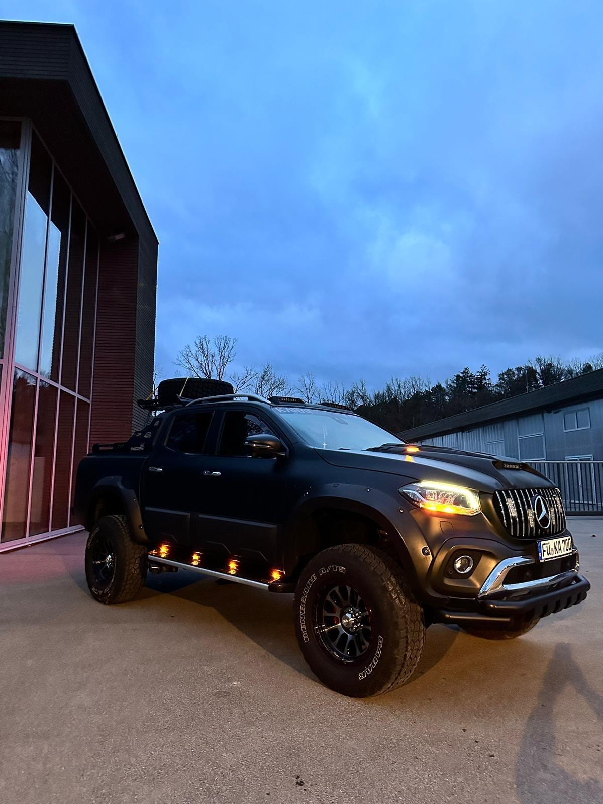 Abbildung des Autos Mercedes X 250 Poweredit…