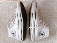 Retro Chucks Converse weiß hoch Lack und Leder Gr. 40 UNISEX Nordrhein-Westfalen - Paderborn Vorschau