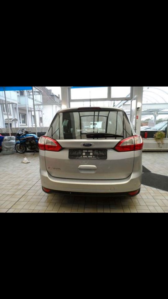 Ford C-Max 1,6 Diesel 7 Sitzer in Wuppertal