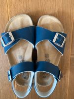 Primigi Leder Sandalen Größe 30 dunkelblau Hessen - Haiger Vorschau