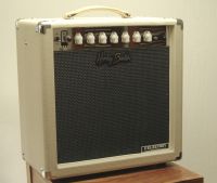 Harley Benton Tube 15 Röhren-Combo mit Celestion-Speaker - Top! Wandsbek - Hamburg Eilbek Vorschau