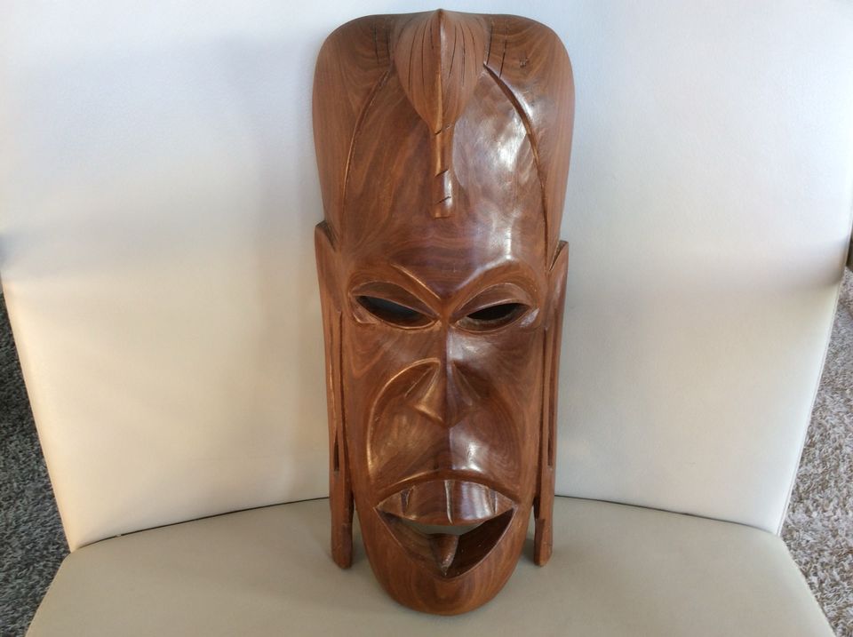 Afrikanische Holz-Maske massiv Handarbeit Kenya Kenia Deko Maske in Elmshorn