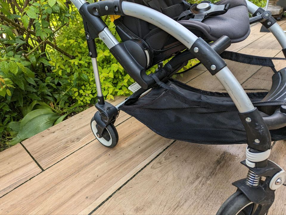 Bugaboo Bee 3 mit Babywanne und Maxi Cosi Adapter in Haar