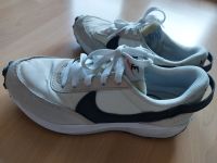 Nike Waffle Debut Sanddrift Schwarz (Damen), Größe 40 Hessen - Offenbach Vorschau