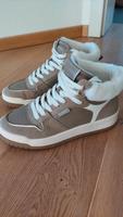 Sneaker von Esprit, neu Bayern - Waldkraiburg Vorschau